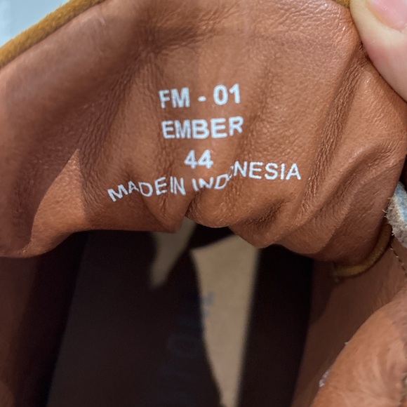 BLACKSTONE men’s leather ankle  boots NIB SIZE EU 44 US 10.5-11 - Picture 6 of 8